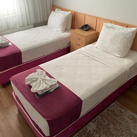 Hotel Oezsefa Istanbul Exteriör bild